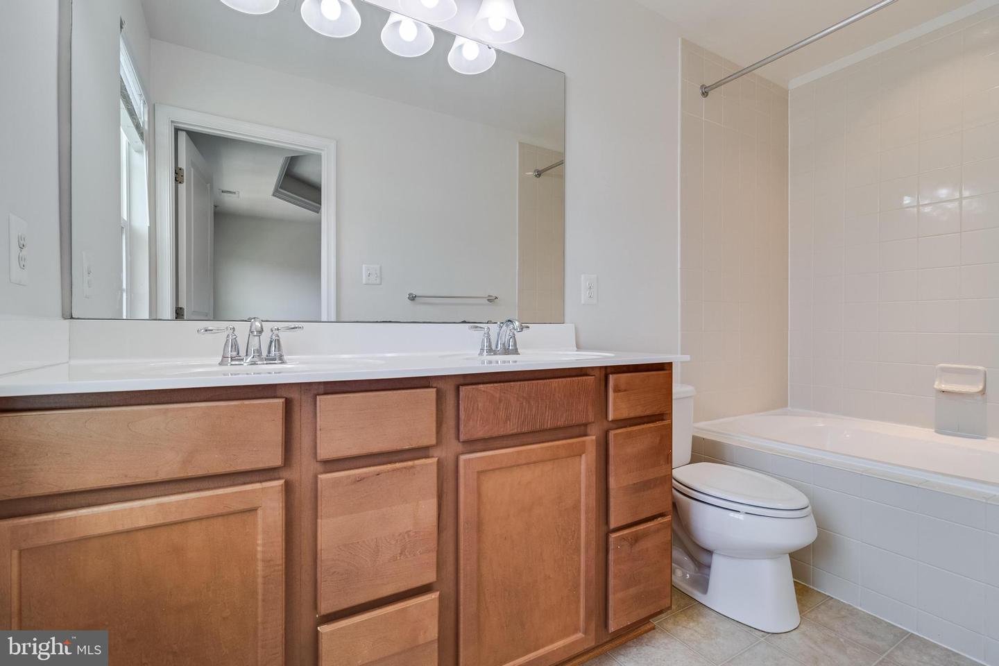 11865 Saint Linus Dr Property Photo 20