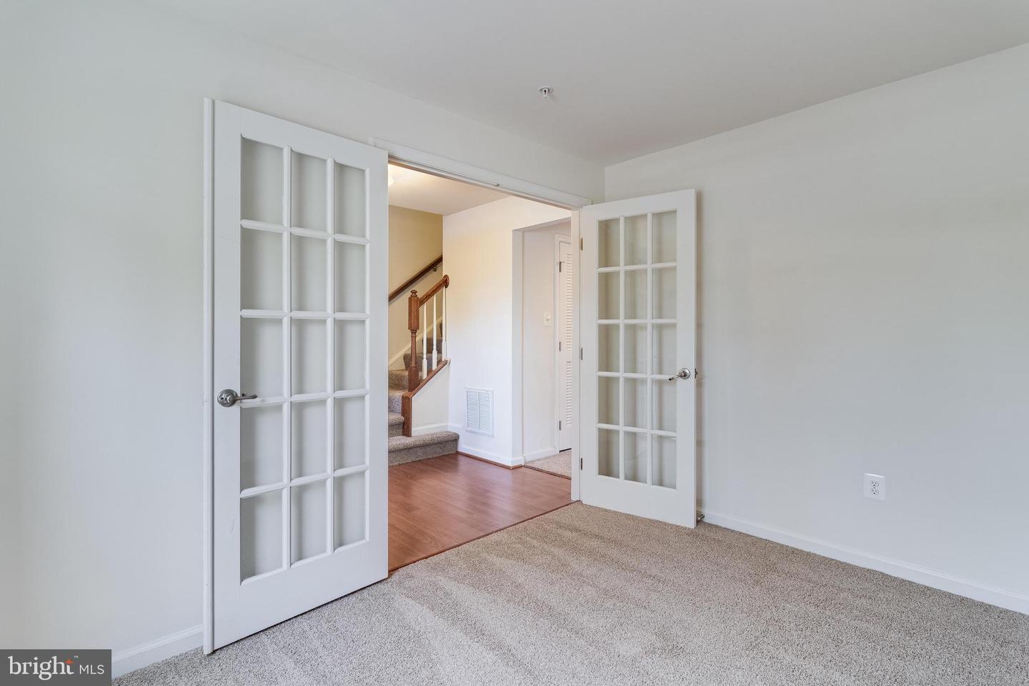 11865 Saint Linus Dr Property Photo 25