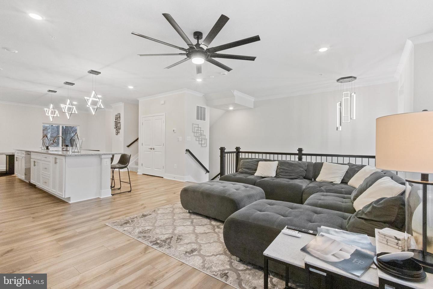 3045 Perthshire Pl Property Photo 11