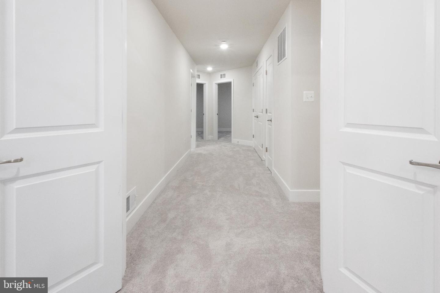 3045 Perthshire Pl Property Photo 18