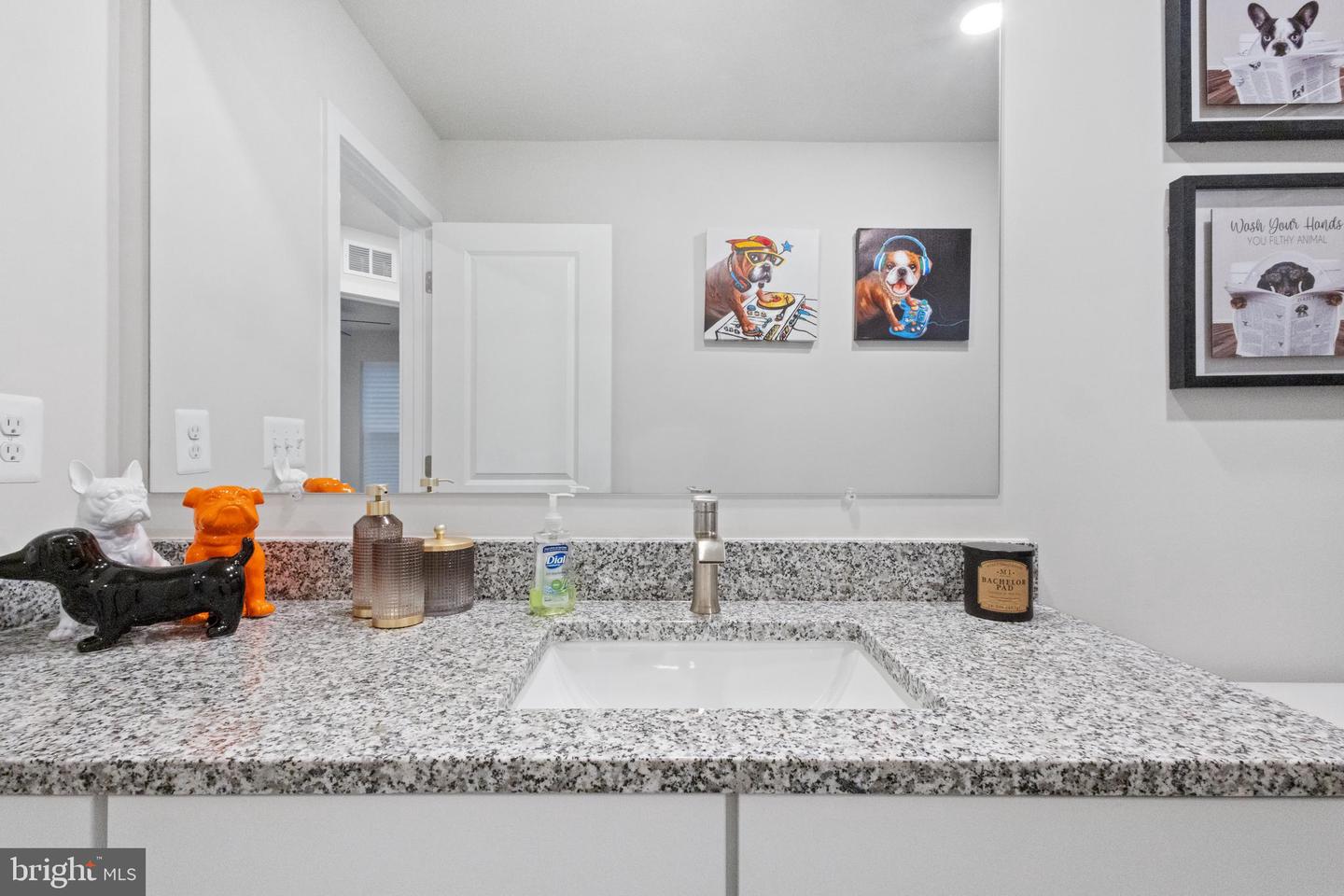 3045 Perthshire Pl Property Photo 22