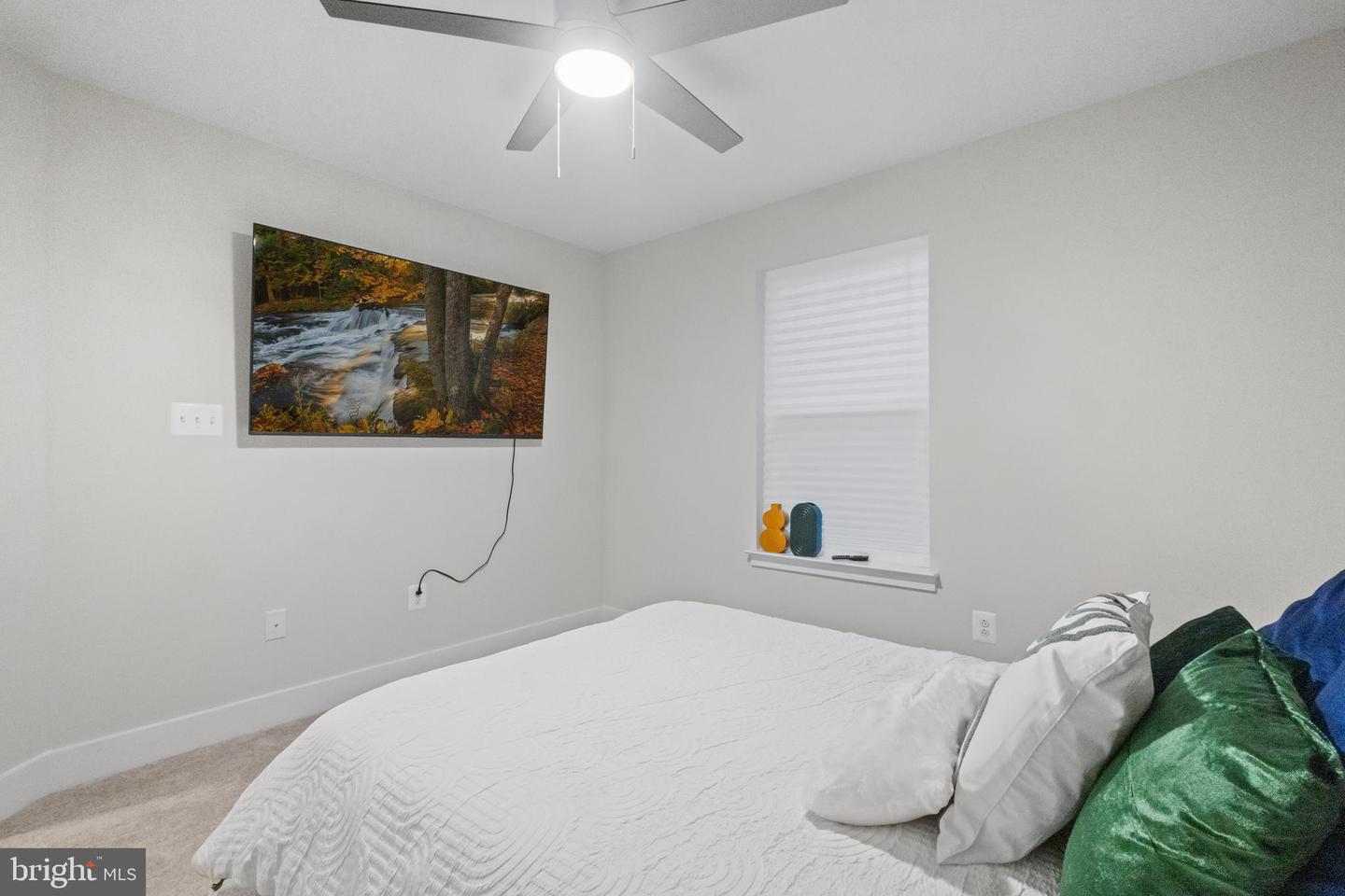 3045 Perthshire Pl Property Photo 25