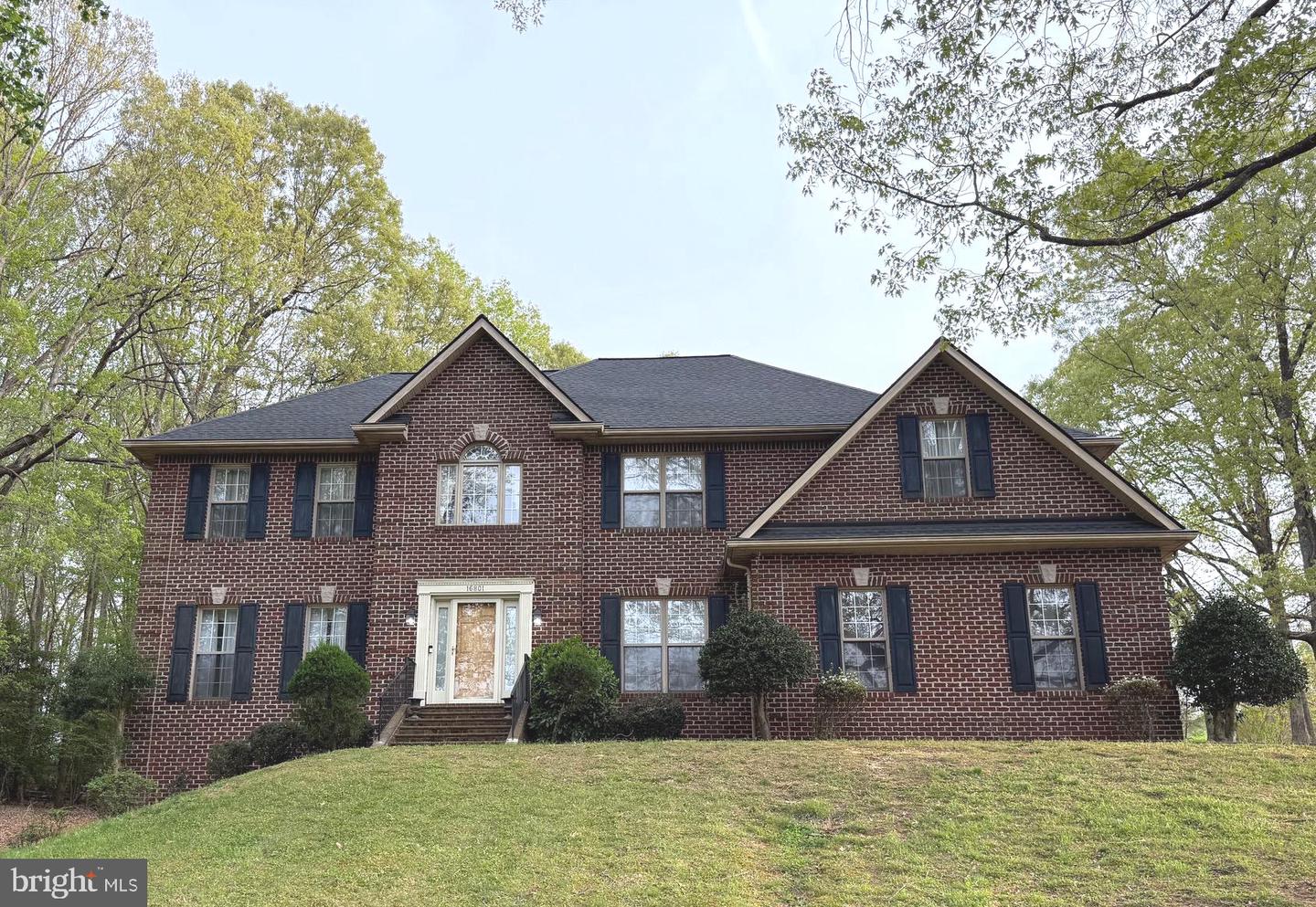 16801 Old Field Ln Property Photo