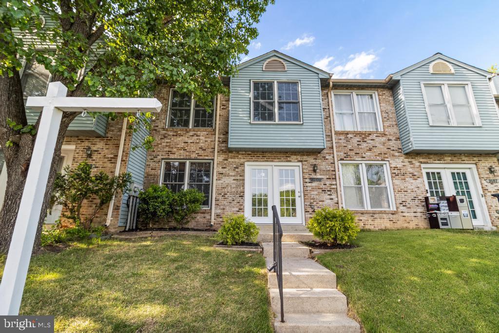 3188 Westdale Ct Property Photo