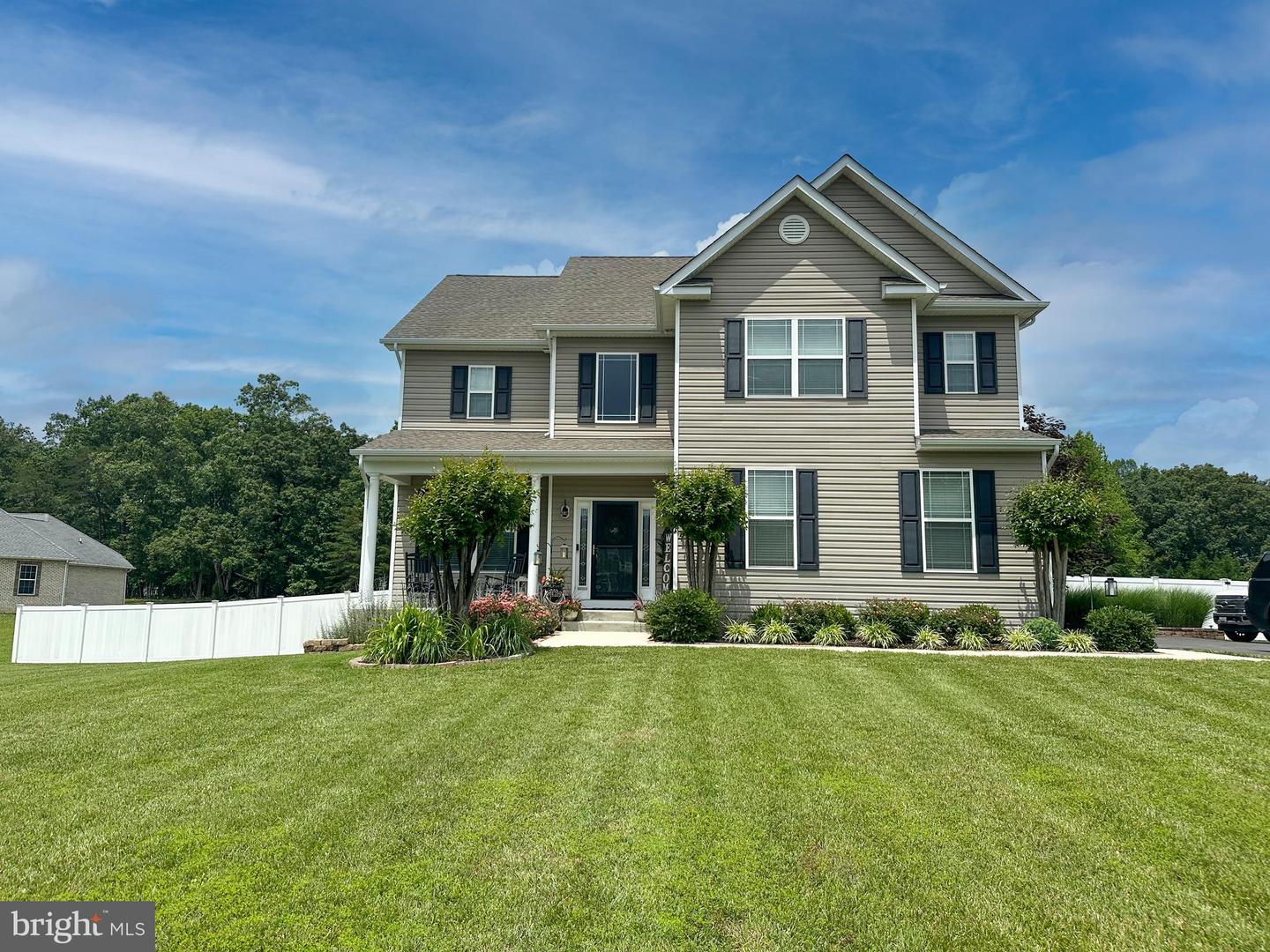 14295 Flowing Creek Ct Property Photo 2
