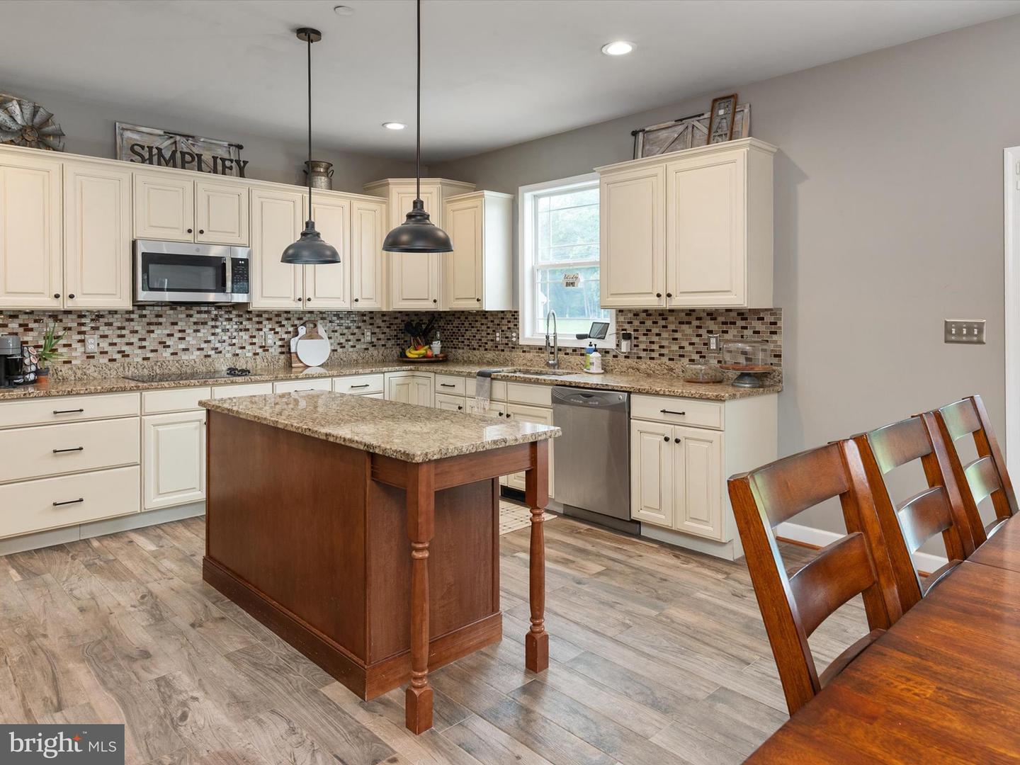 14295 Flowing Creek Ct Property Photo 11