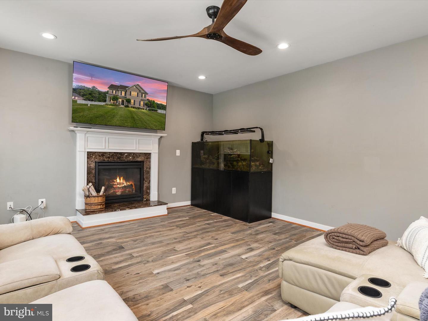 14295 Flowing Creek Ct Property Photo 19