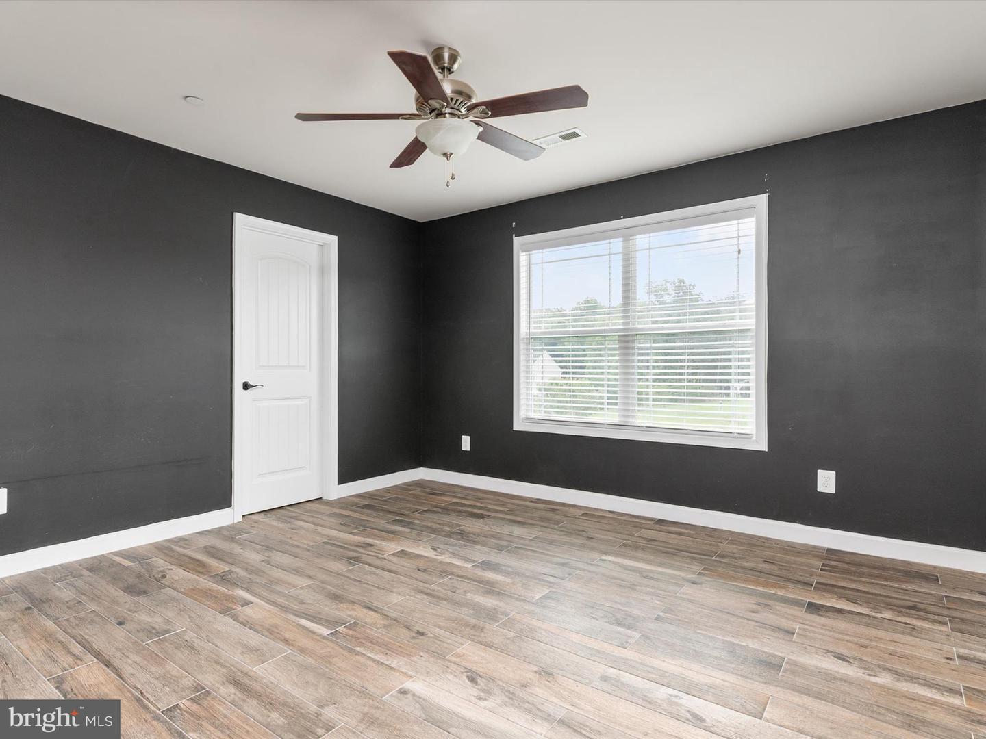 14295 Flowing Creek Ct Property Photo 27