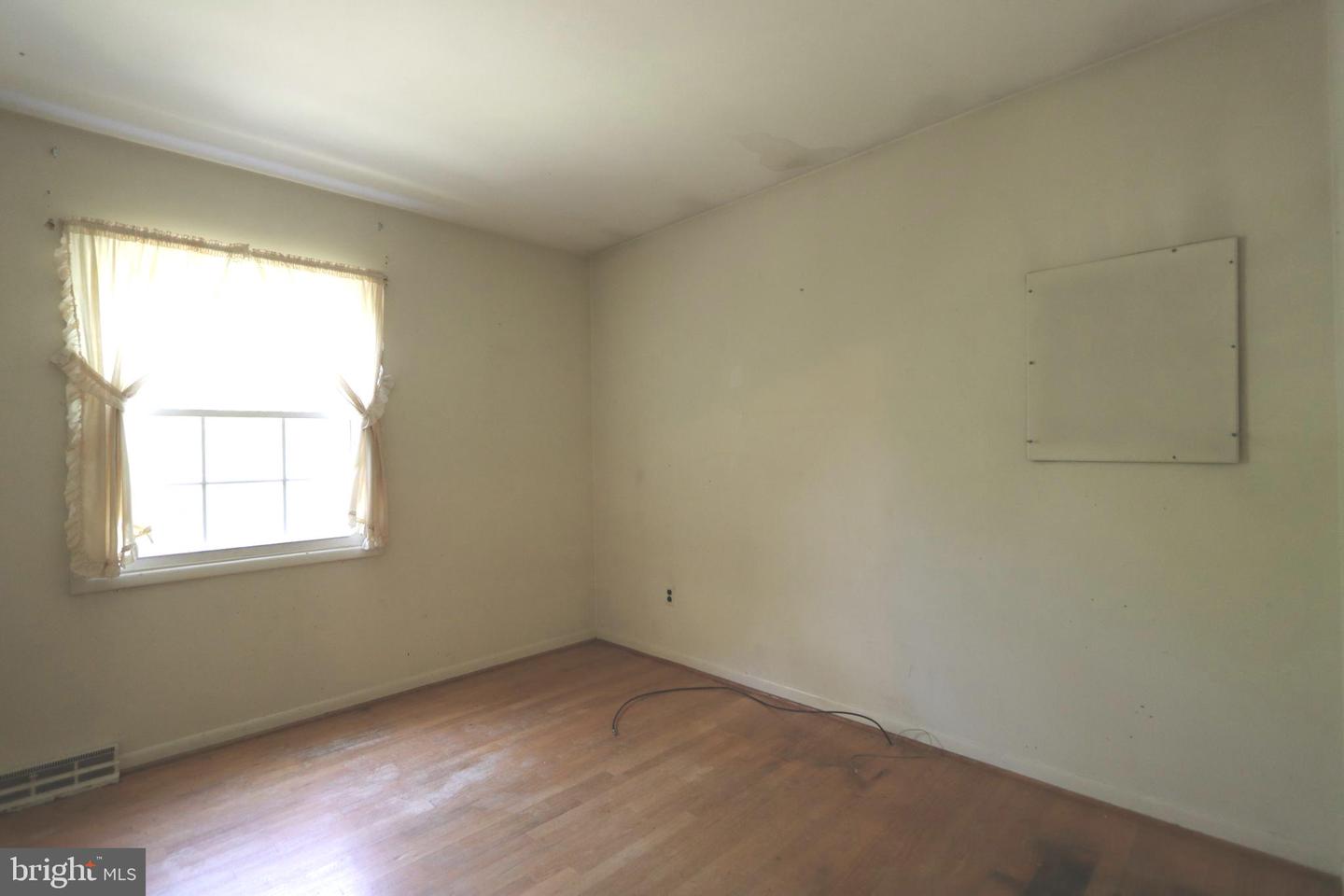 7737 Ann Harbor Dr Property Photo 13