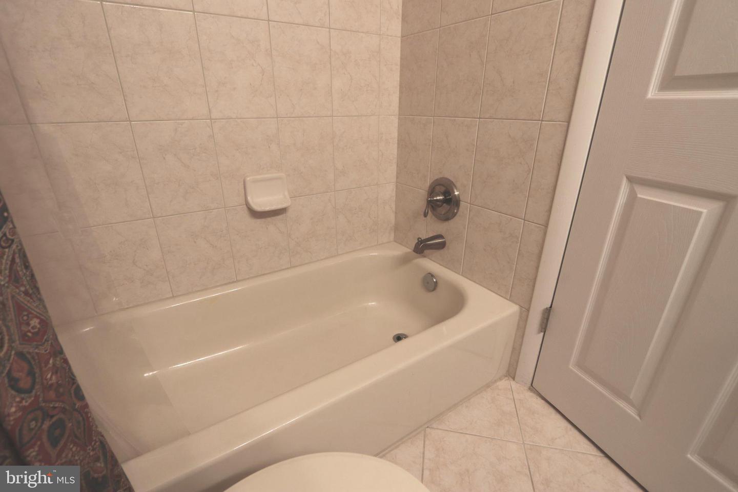 7737 Ann Harbor Dr Property Photo 14