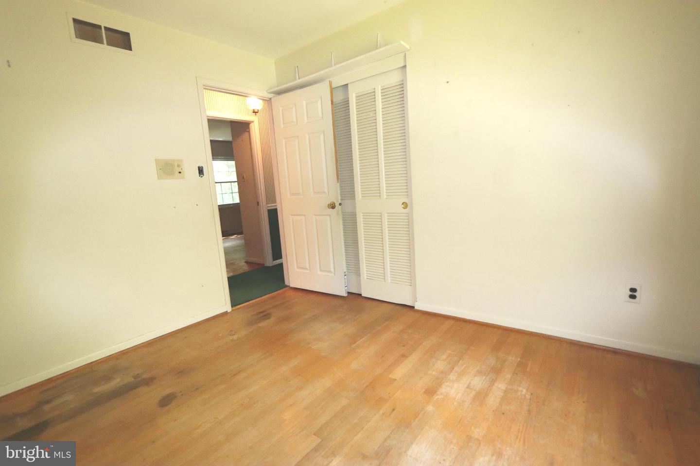 7737 Ann Harbor Dr Property Photo 16