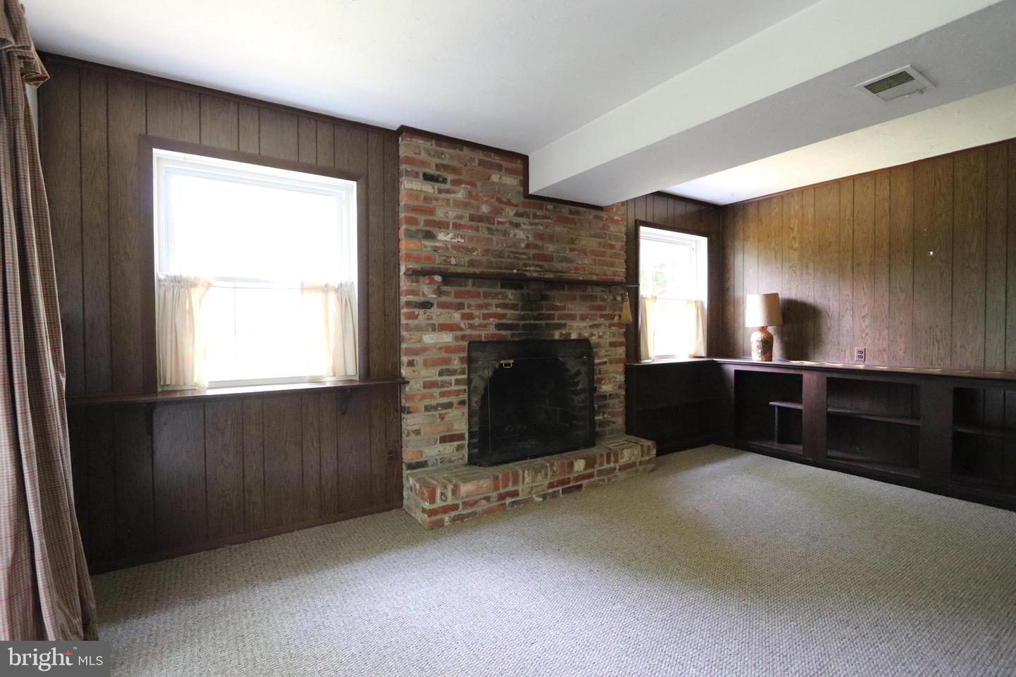 7737 Ann Harbor Dr Property Photo 37
