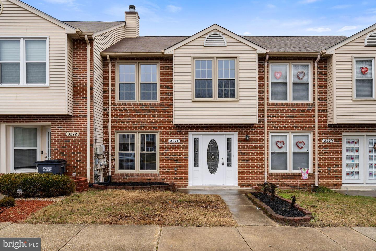 3271 Westdale Ct Property Photo 1