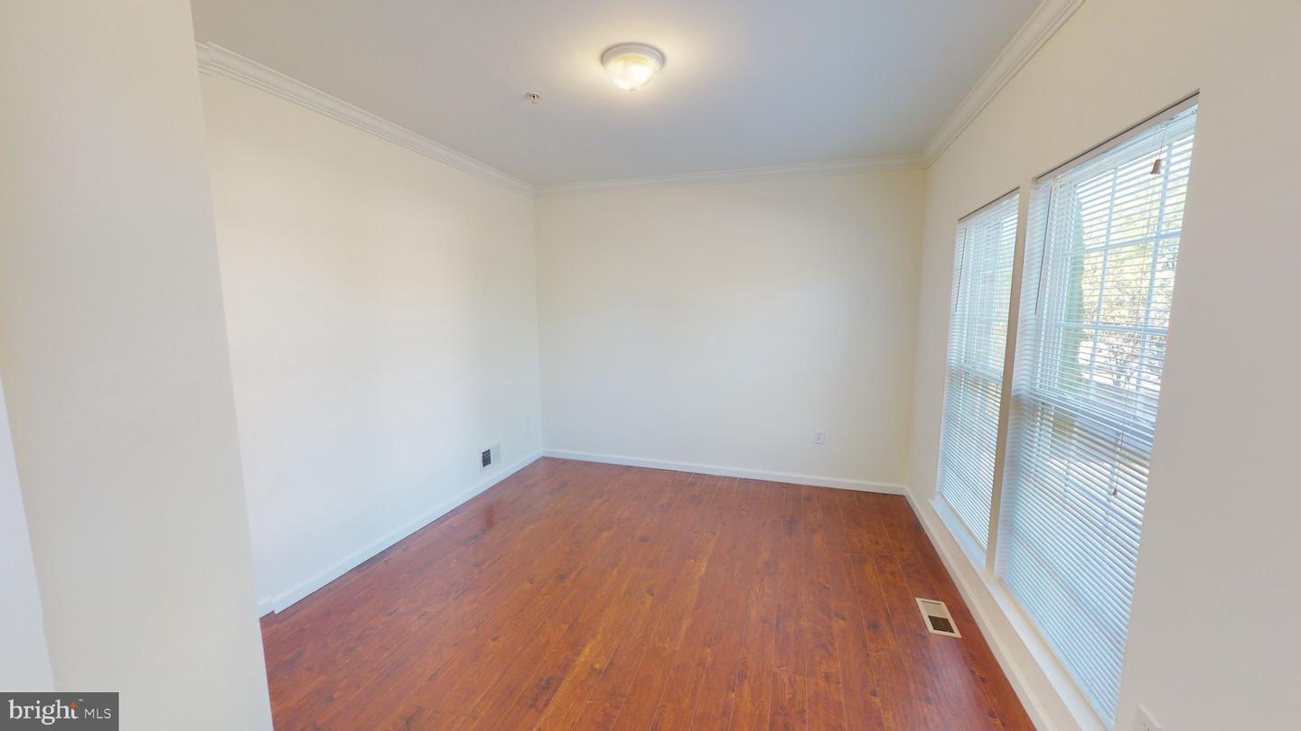 10750 Sourwood Ave Property Photo 17