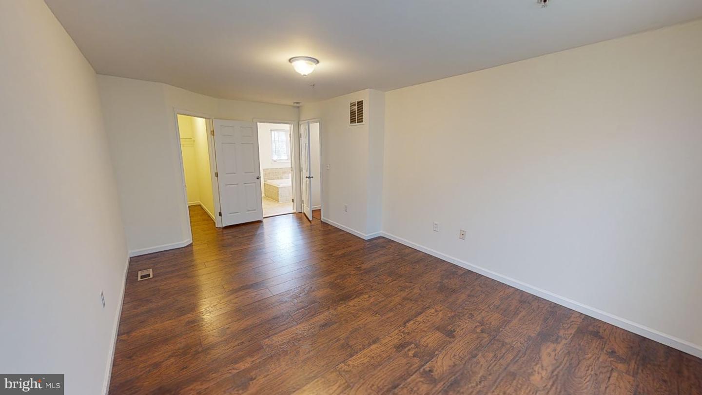 10750 Sourwood Ave Property Photo 45
