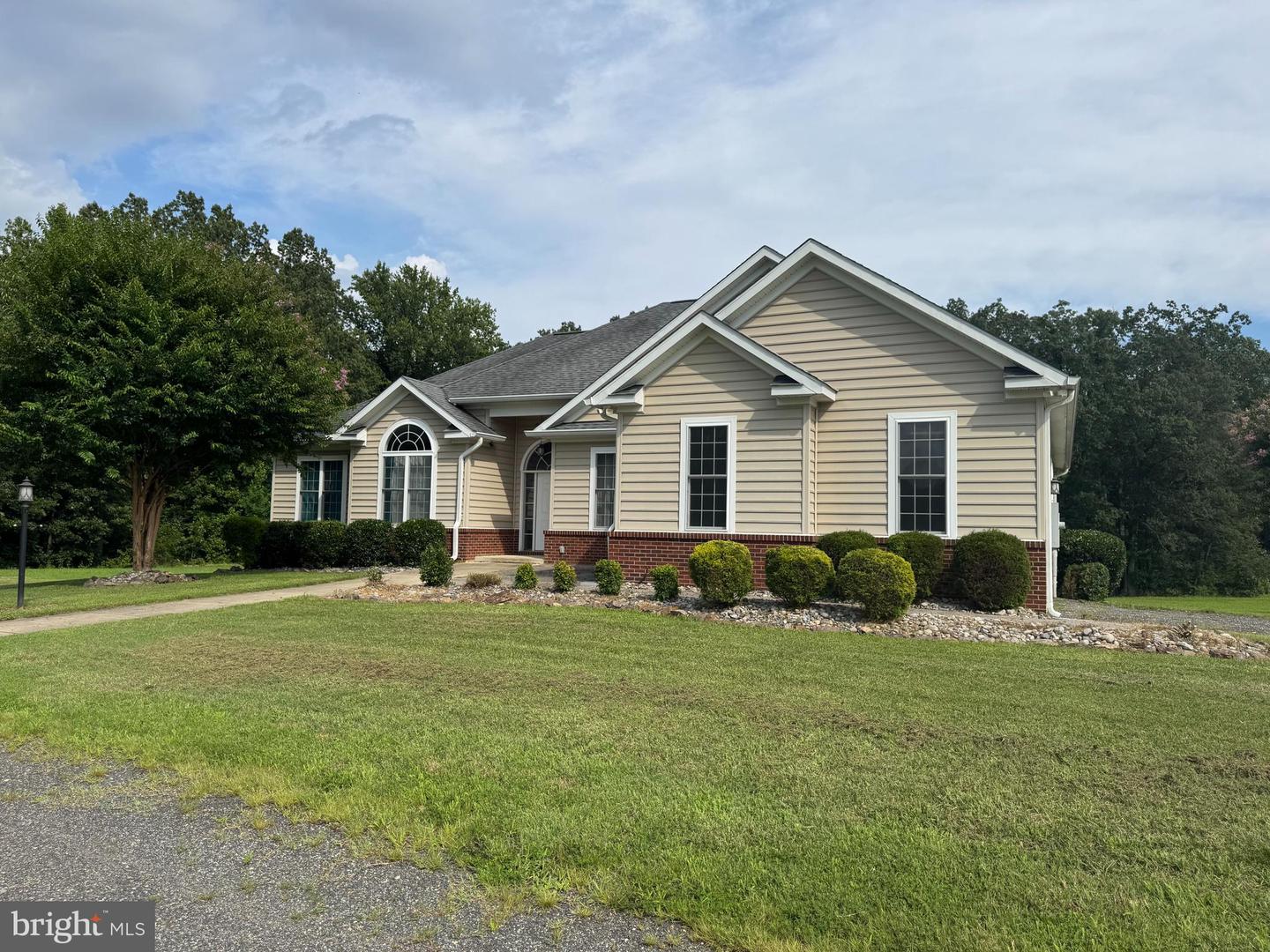 6495 Ashland Rd Property Photo 1