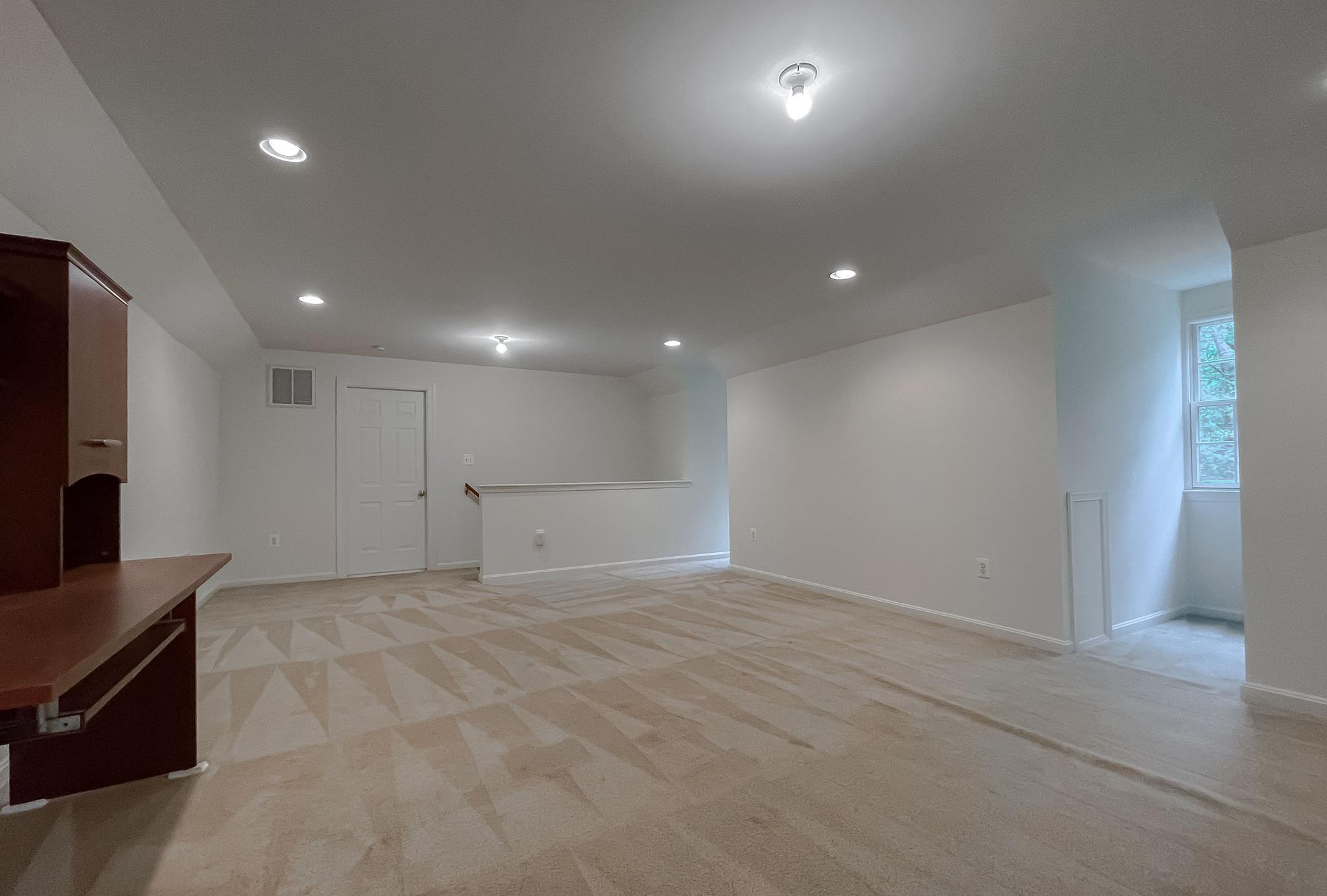 9275 Crescent Ln Property Photo 30