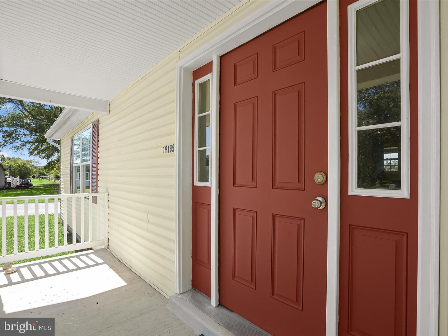 16195 Wilkerson Pl Property Photo 3