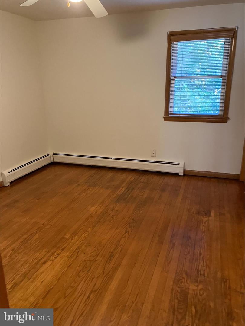 105 Bland Dr Property Photo 10