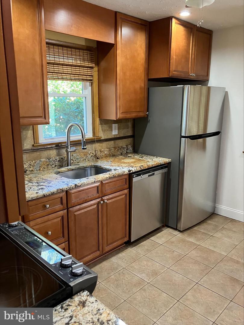 105 Bland Dr Property Photo 11