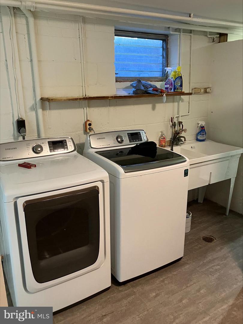 105 Bland Dr Property Photo 15