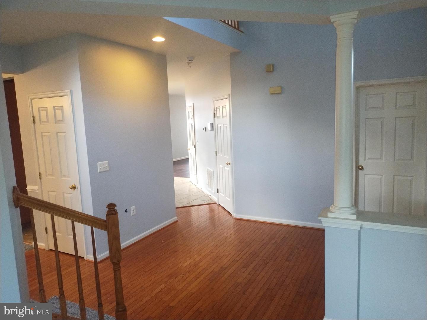 6847 Heathway Ct Property Photo 14