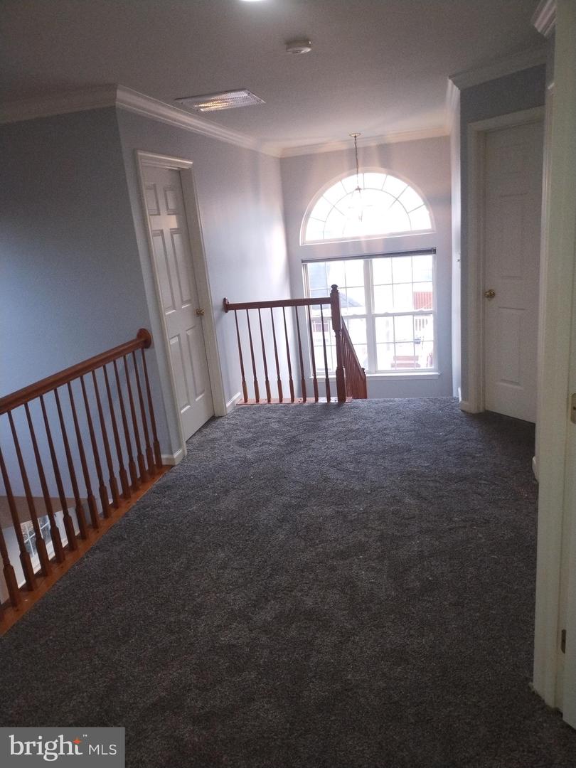 6847 Heathway Ct Property Photo 26