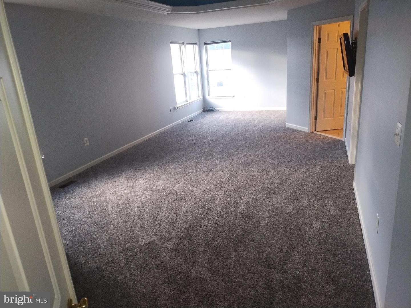 6847 Heathway Ct Property Photo 29