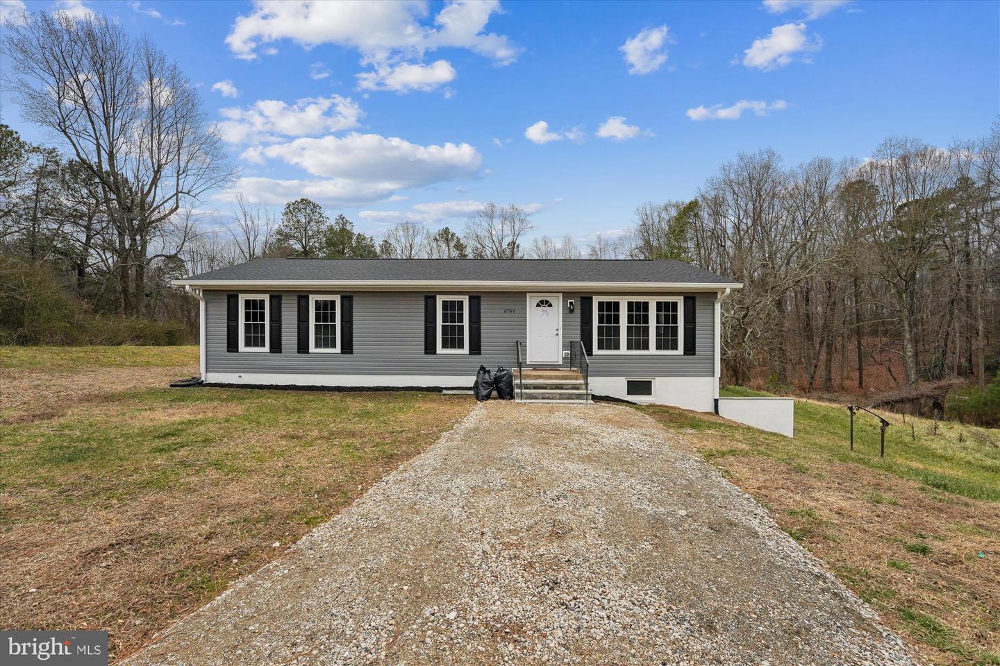 6749 Animal Shelter Rd Property Photo 1