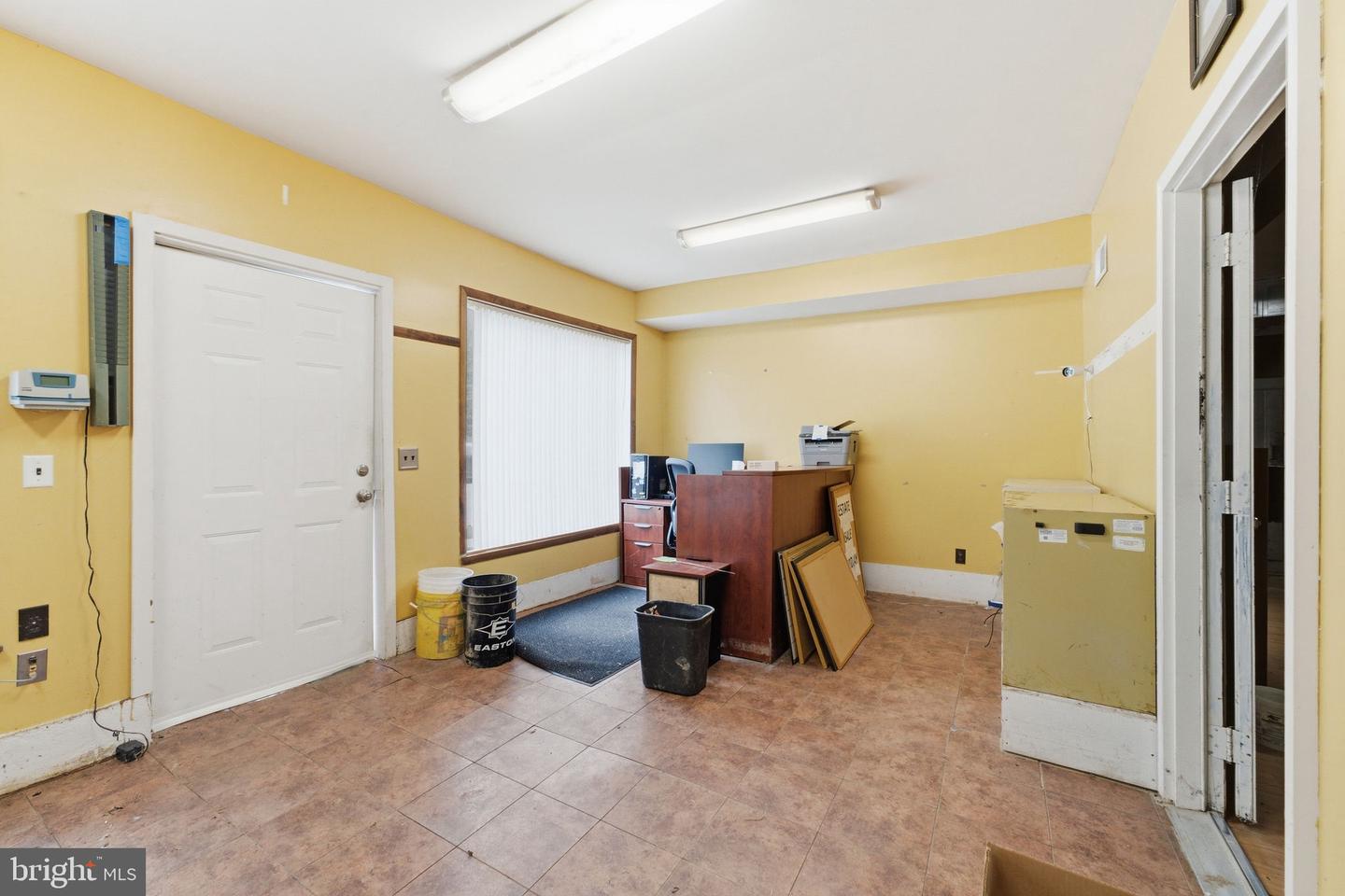 4980 Livingston Rd Property Photo 15