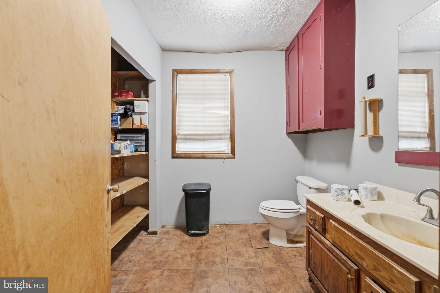 4980 Livingston Rd Property Photo 23