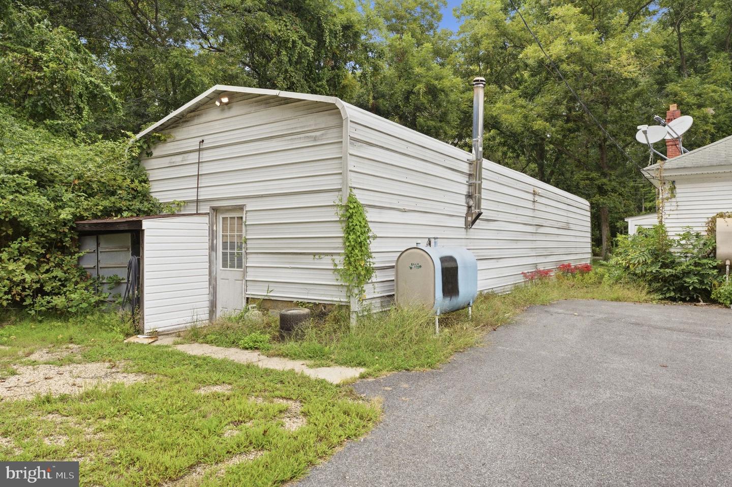 4980 Livingston Rd Property Photo 35