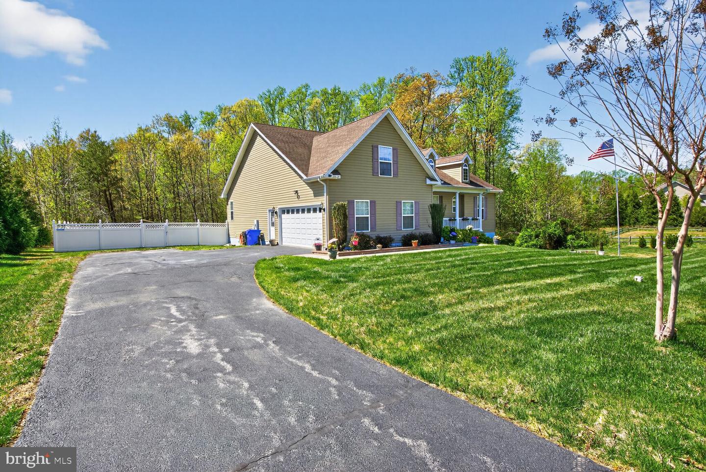 10367 Tydings Ct Property Photo 4