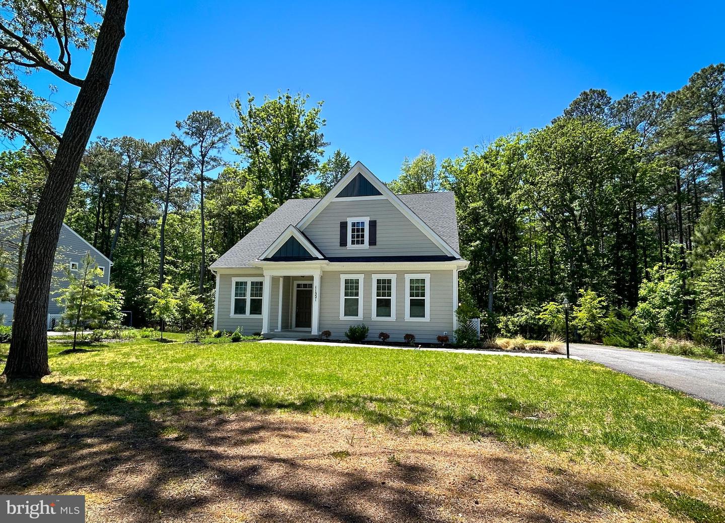 11521 Beacon Hill Ct Property Photo 2