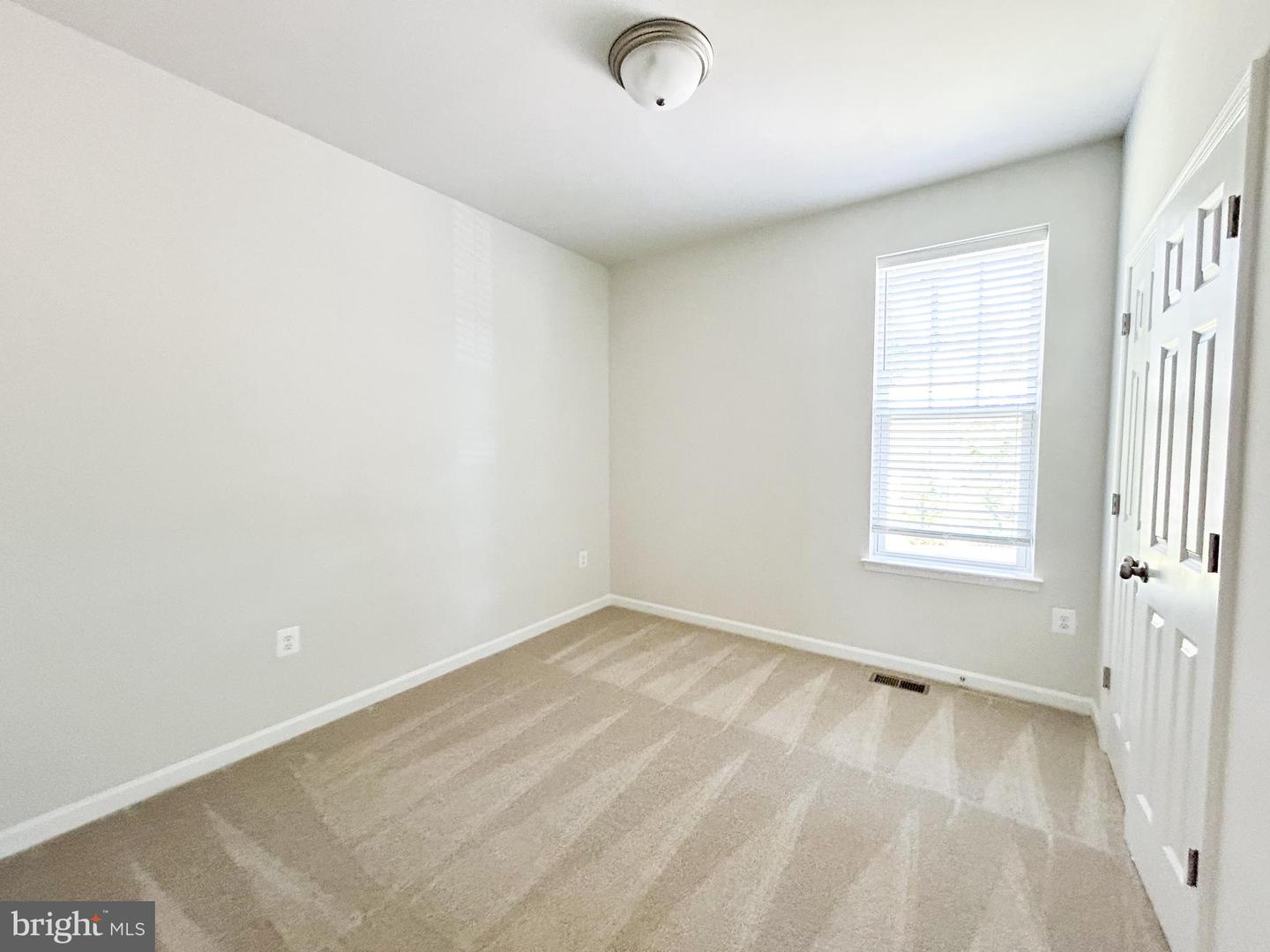 11521 Beacon Hill Ct Property Photo 31