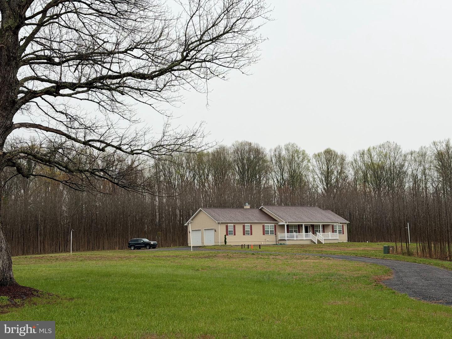 9430 Ironsides Rd Property Photo 1