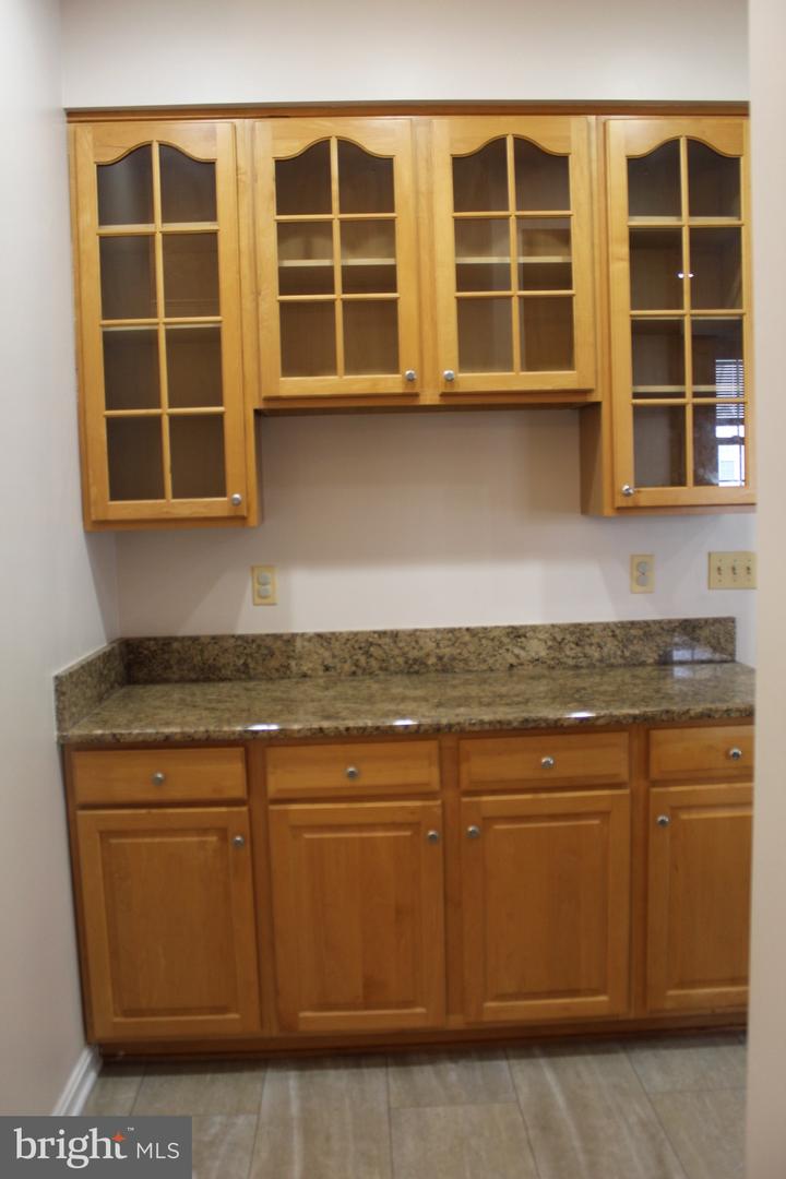 10111 Astill Ct Property Photo 10