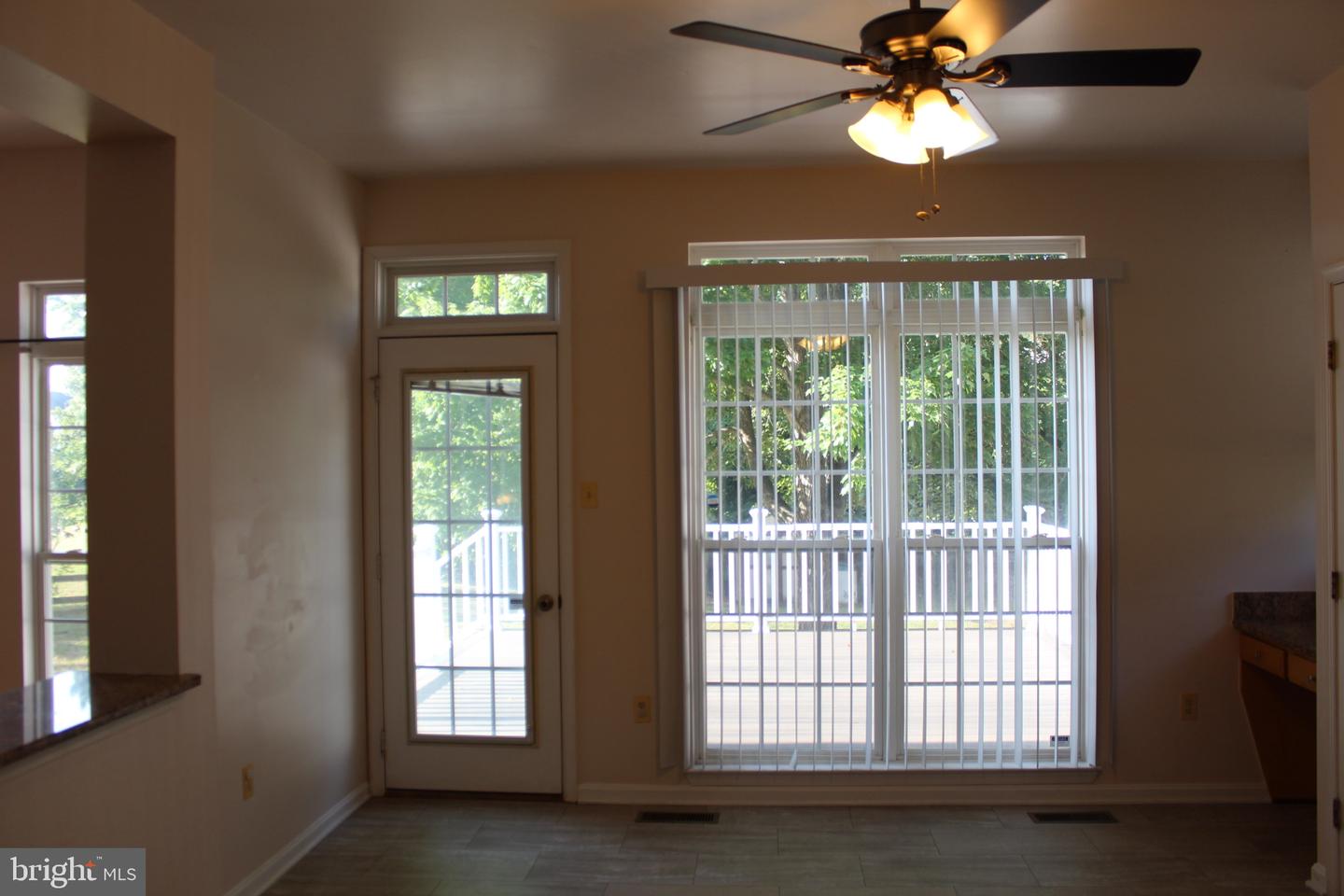 10111 Astill Ct Property Photo 11