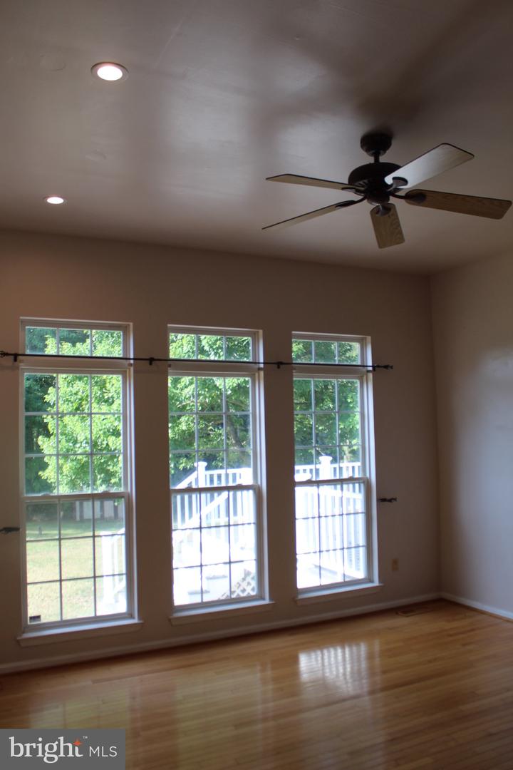 10111 Astill Ct Property Photo 14