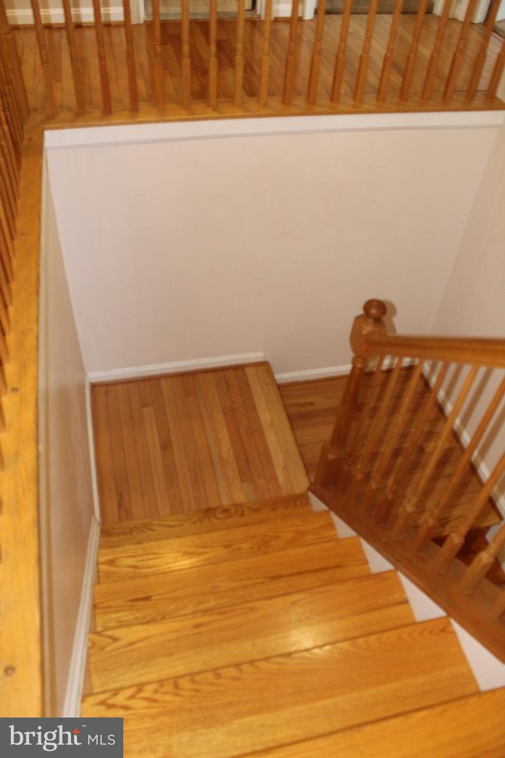 10111 Astill Ct Property Photo 16
