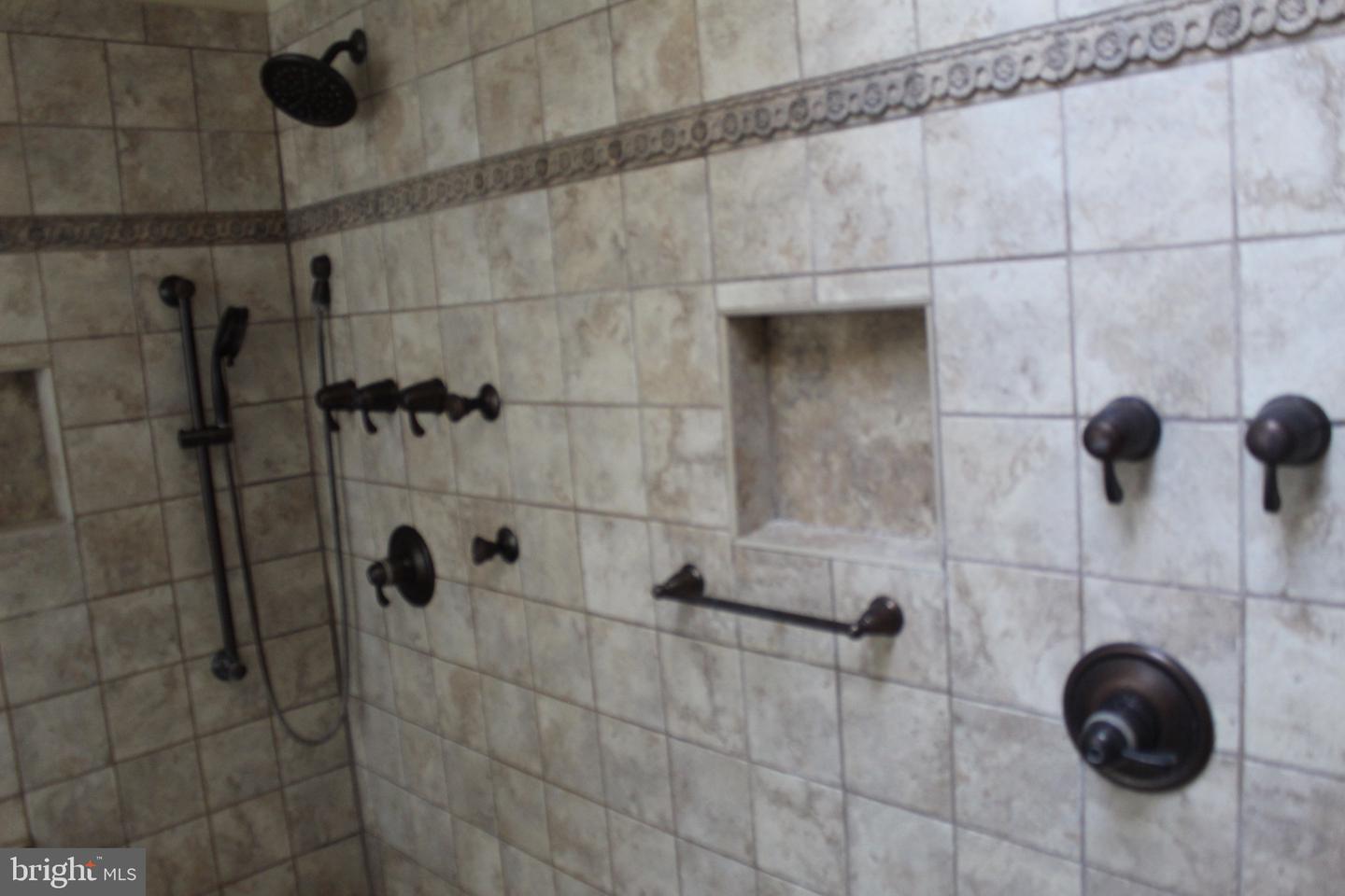 10111 Astill Ct Property Photo 22