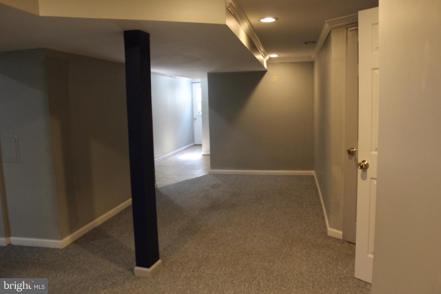 10111 Astill Ct Property Photo 29