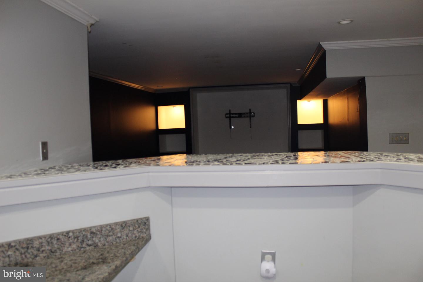 10111 Astill Ct Property Photo 32