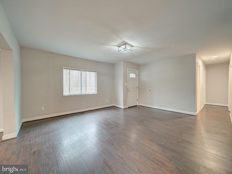 9260 Parkway Subdivision Rd Property Photo 4