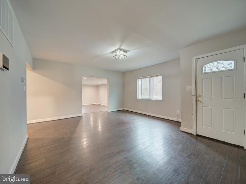 9260 Parkway Subdivision Rd Property Photo 5