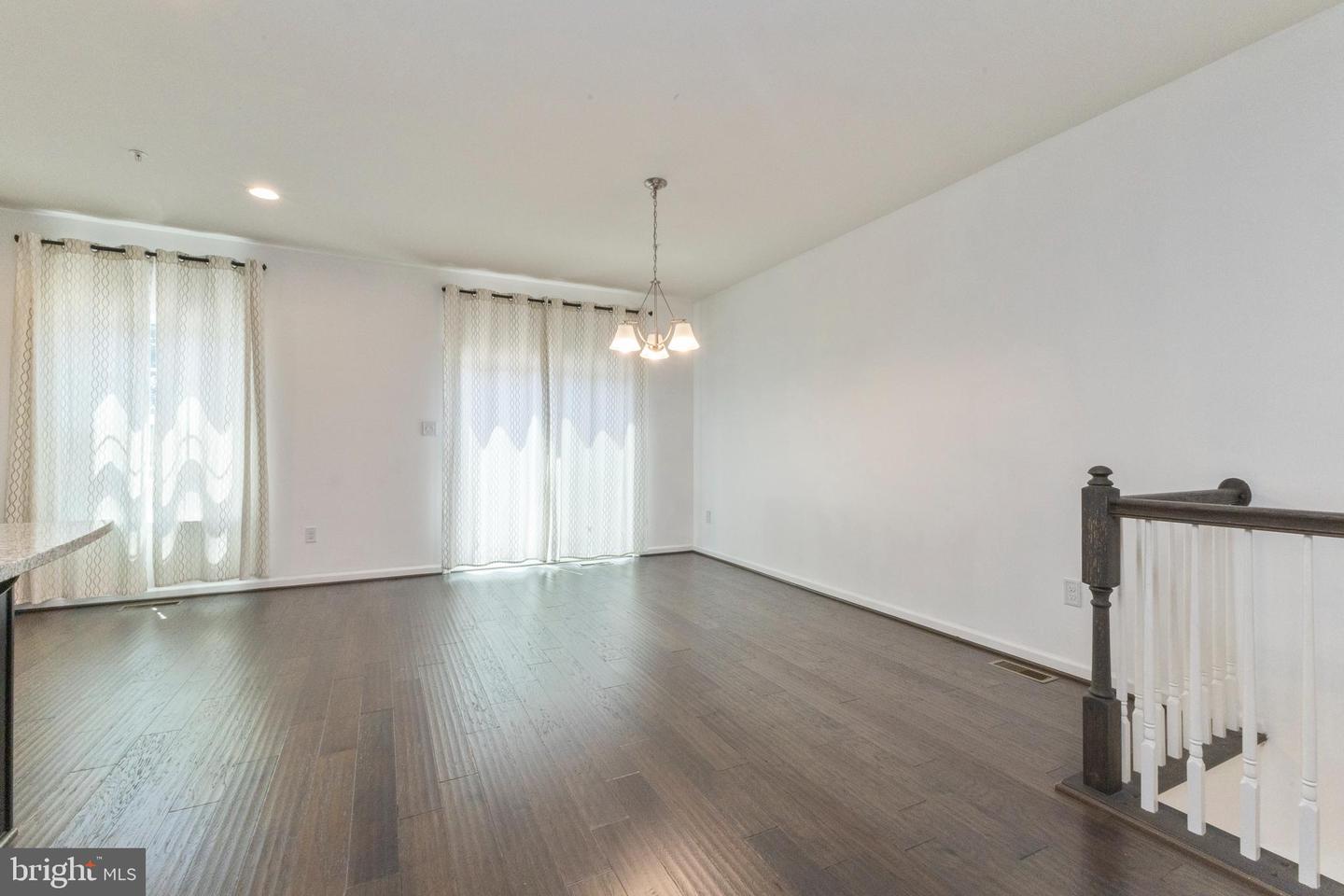 12220 Montreat Pl Property Photo 6