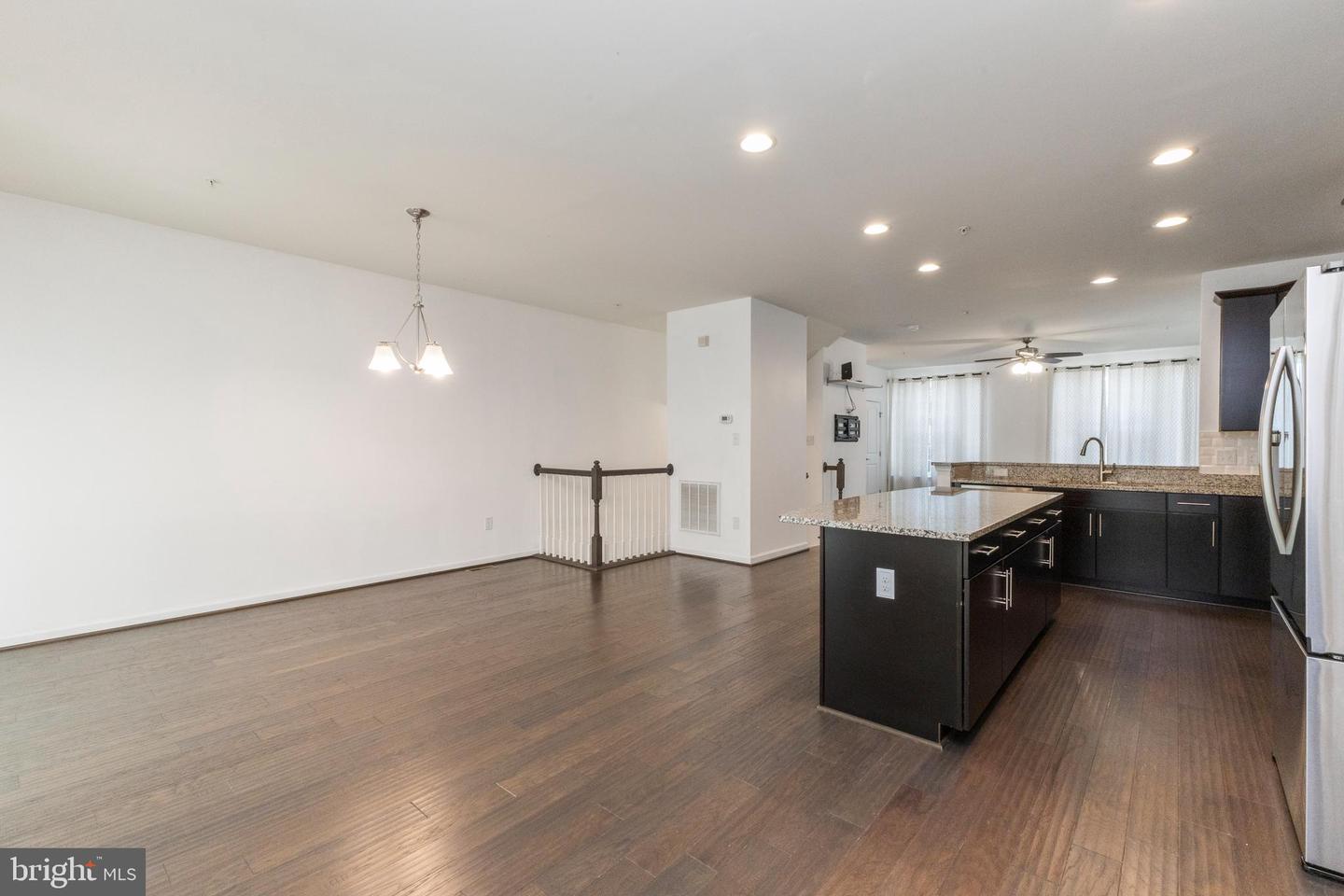 12220 Montreat Pl Property Photo 9