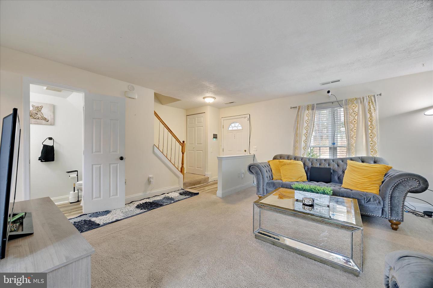 3898 Light Arms Pl Property Photo 6