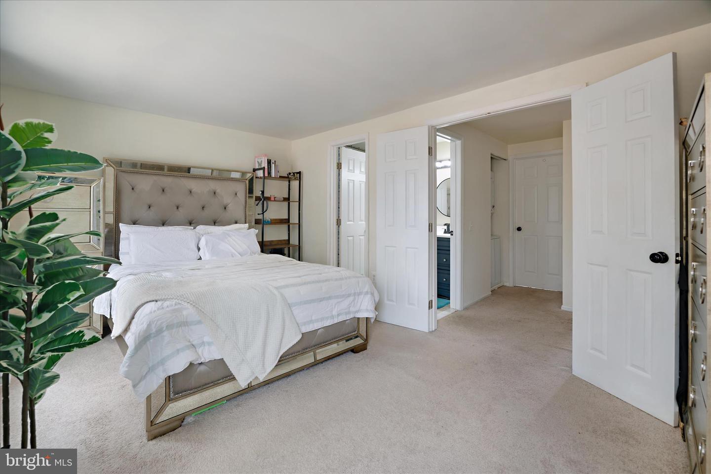 3898 Light Arms Pl Property Photo 25