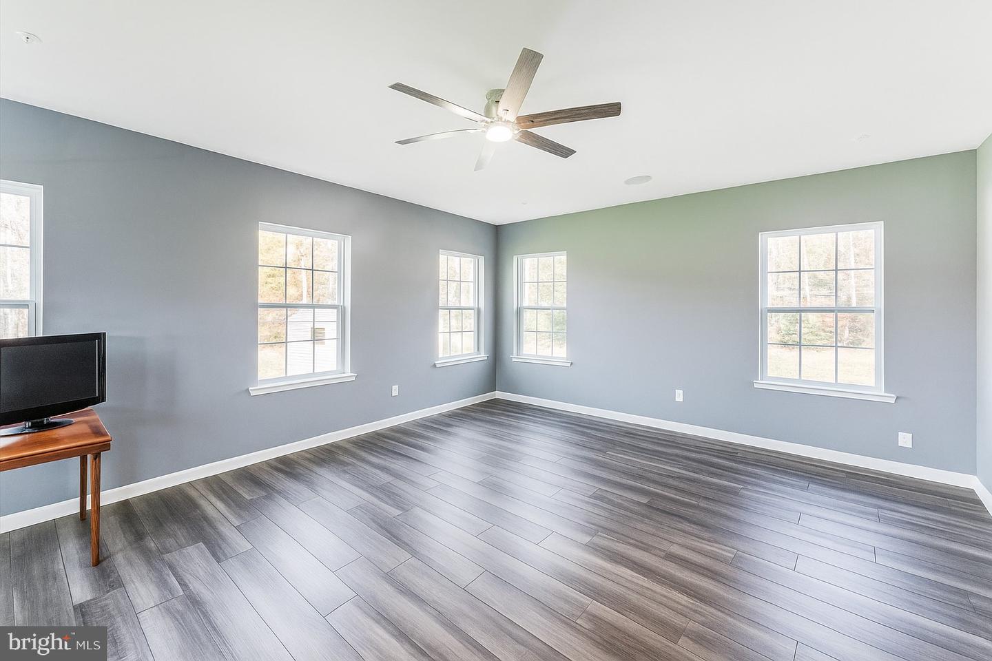 14439 Pathfinder Ct Property Photo 8